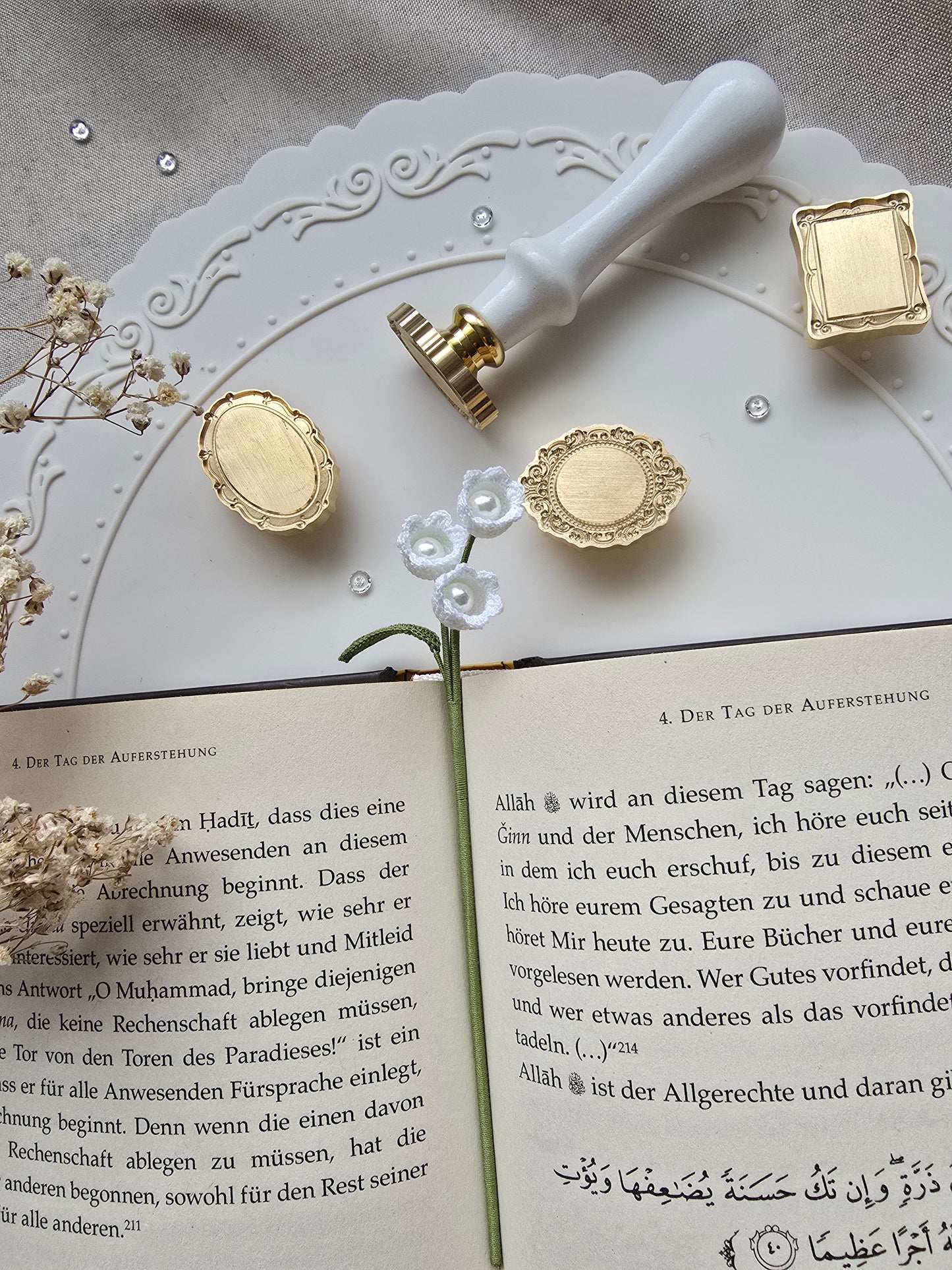 Niedliches handgehäkeltes Lesezeichen - Maiglöckchen -
